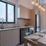 Beachcomber 2-bedroom In アパート